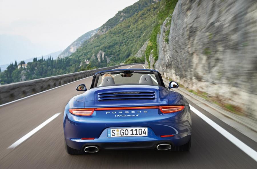  Porsche 911 Carrera 4 Cabriolet 2012 года  (фото 16 из 16)